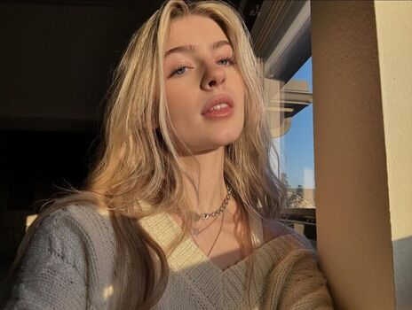 Full leaked Mckennabull private onlyfans photo