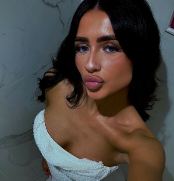 Full leaked Mckenzie burgess private onlyfans photo