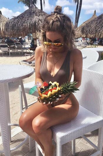 Full leaked Mckenzie kurtz private onlyfans photo