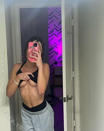 Full leaked Mckinley richardson private onlyfans photo