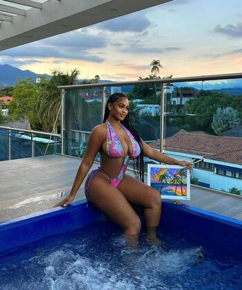 Full leaked Medina imani private onlyfans photo