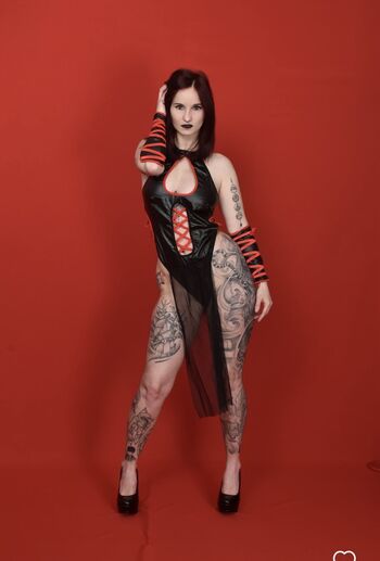 Full leaked Meeldiablesse private onlyfans photo