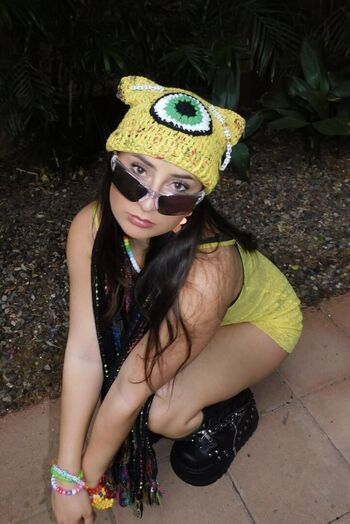 Full leaked Meena shahri private onlyfans photo