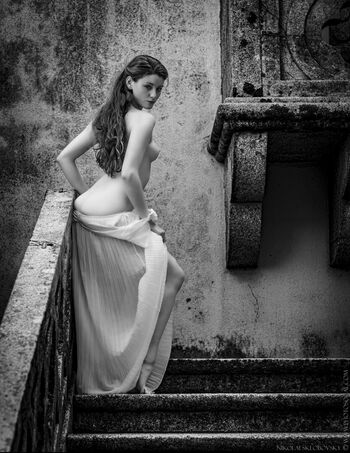 Full leaked Meg modelling private onlyfans photo