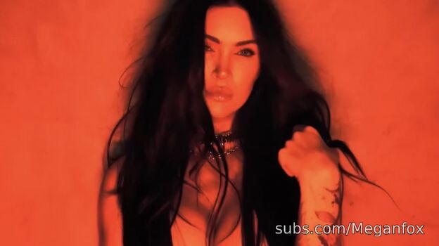 Full leaked Megan fox private onlyfans photo