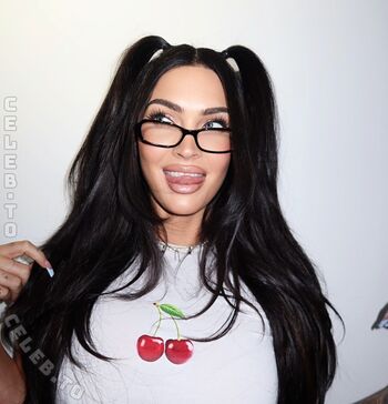 Full leaked Megan fox private onlyfans photo