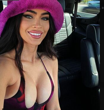 Full leaked Megan fox private onlyfans photo