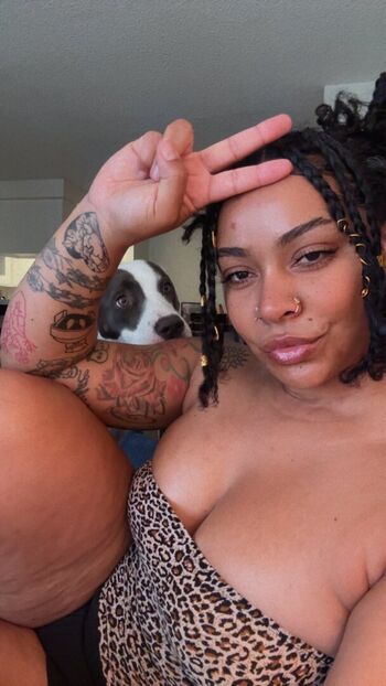 Full leaked Meganthesaiyan private onlyfans photo