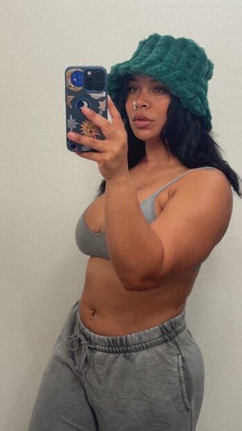 Full leaked Meganthesaiyan private onlyfans photo