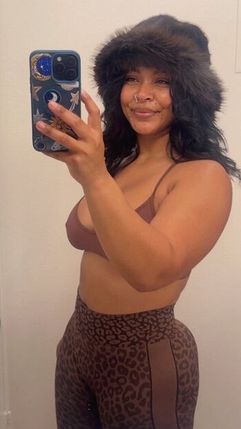 Full leaked Meganthesaiyan private onlyfans photo