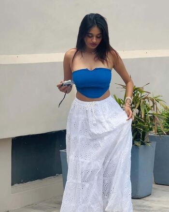 Full leaked Mehrpanchal private onlyfans photo