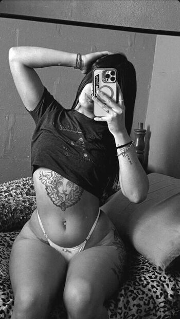 Full leaked Melamore private onlyfans photo