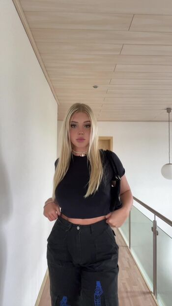 Full leaked Meli private onlyfans photo