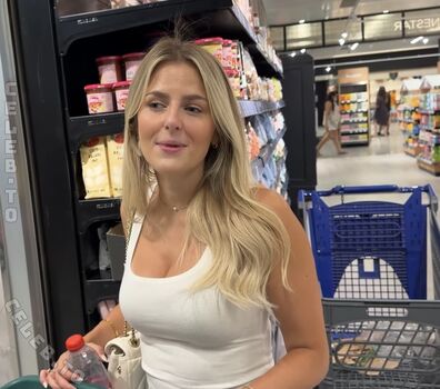 Melina.msxou