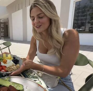 Melina.msxou