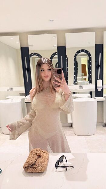 Full leaked Melisnoraaa private onlyfans photo