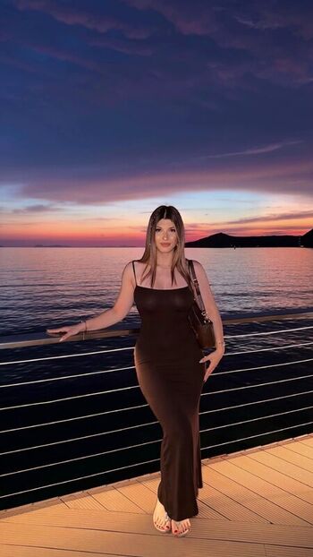 Full leaked Melisnoraaa private onlyfans photo
