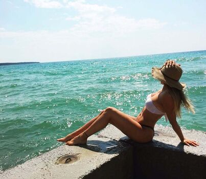 Full leaked Melissa bratic page private onlyfans photo