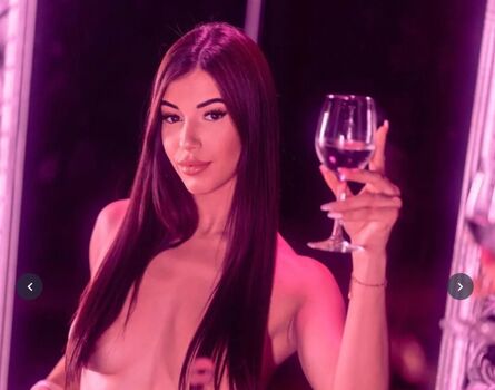 Full leaked Melle serena private onlyfans photo