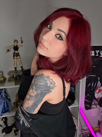 Full leaked Meloniemac private onlyfans photo