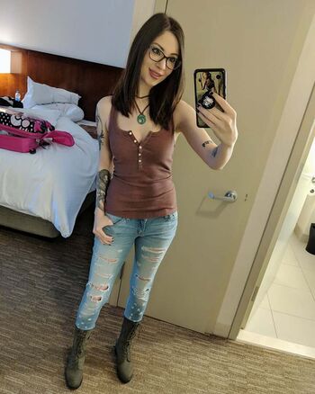 Full leaked Meloniemac private onlyfans photo