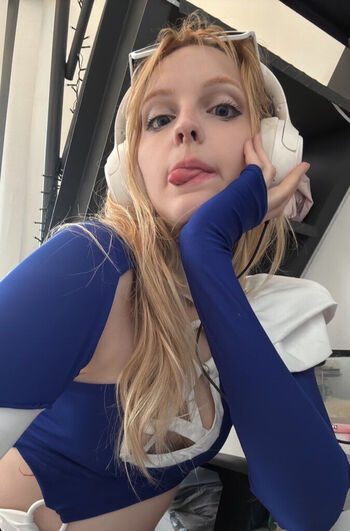 Full leaked Memepantazis page private onlyfans photo