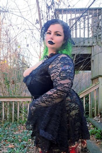 Full leaked Meowcenary private onlyfans photo