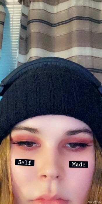 Full leaked Meowrizavip private onlyfans photo