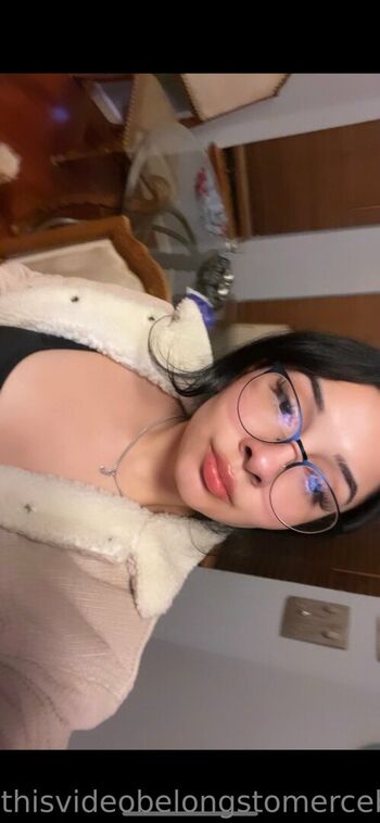 Full leaked Mercebandz private onlyfans photo