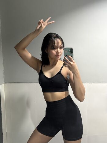Full leaked Mercyuyu private onlyfans photo