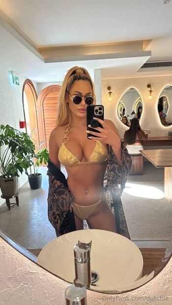 Full leaked Merelblaze private onlyfans photo