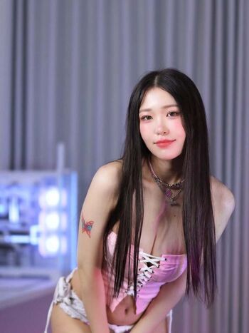 Full leaked Meriolchan private onlyfans photo