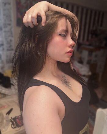 Full leaked Meruswann private onlyfans photo