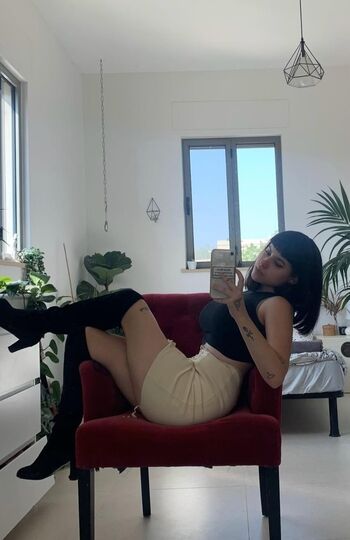 Full leaked Meshi roter private onlyfans photo