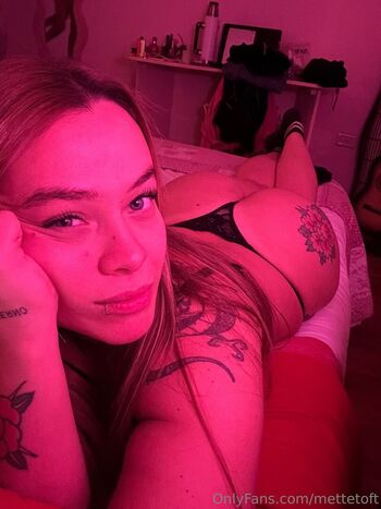 Full leaked Mette toft private onlyfans photo