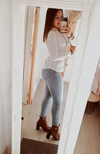 Meuf En Talons