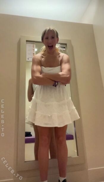 Full leaked Mewdew private onlyfans photo