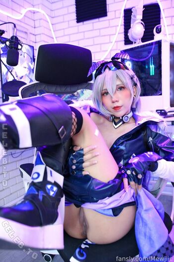 Full leaked Mewjiic page private onlyfans photo