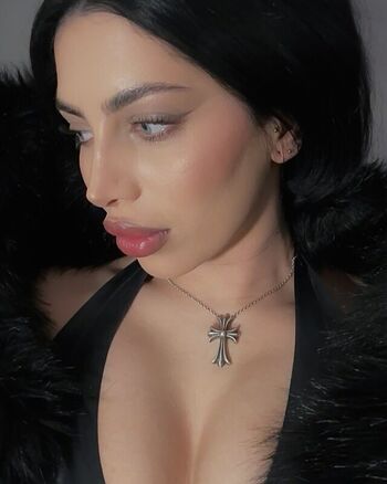 Full leaked Mez afram private onlyfans photo