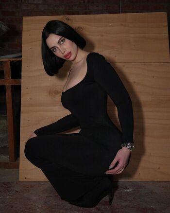 Full leaked Mez afram private onlyfans photo
