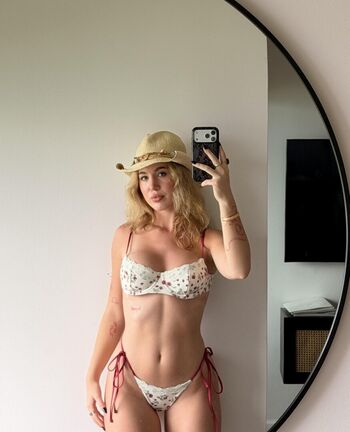 Full leaked Mgfeet page private onlyfans photo