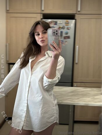 Full leaked Mia belle private onlyfans photo