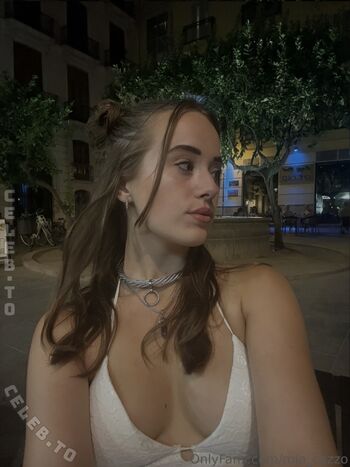Full leaked Mia cazzo private onlyfans photo