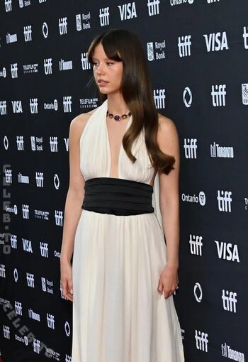 Full leaked Mia goth private onlyfans photo