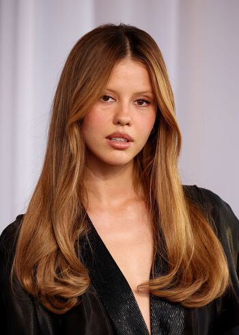 Full leaked Mia goth private onlyfans photo
