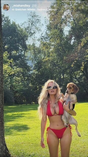 Full leaked Mia handley private onlyfans photo