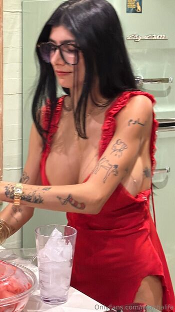 Full leaked Mia khalifa  page private onlyfans photo