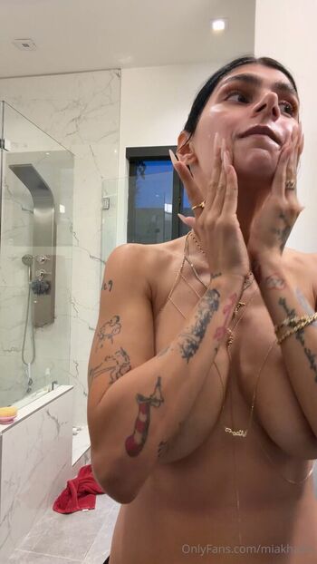Full leaked Mia khalifa page private onlyfans photo