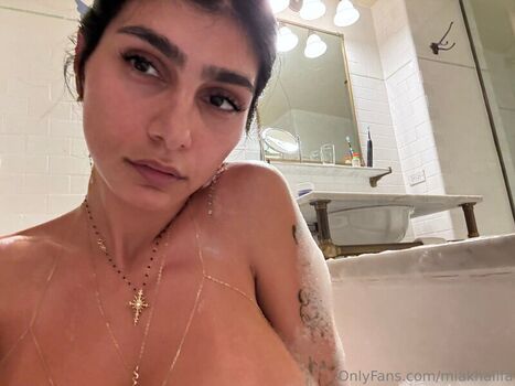 Mia Khalifa