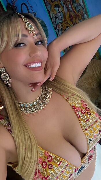 Mia Malkova